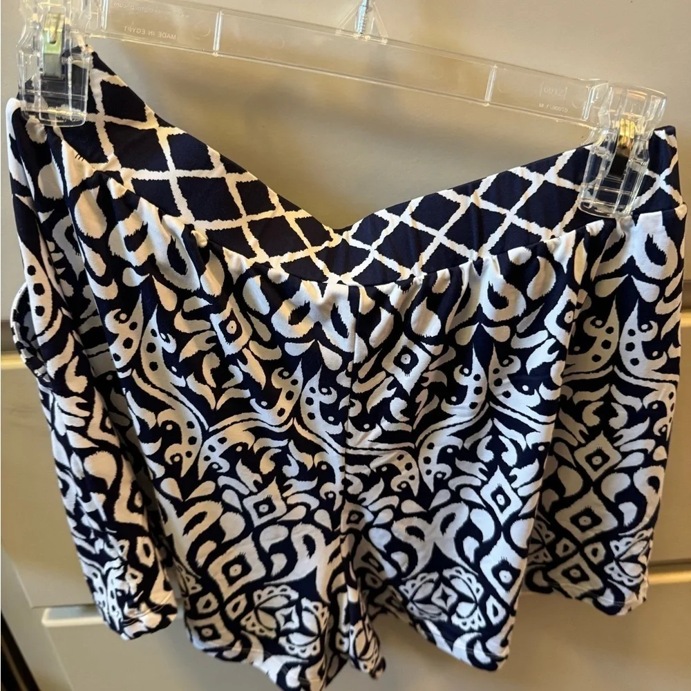 Tommy Bahama Navy & White Patterned pocketed cover up Swimming board shorts